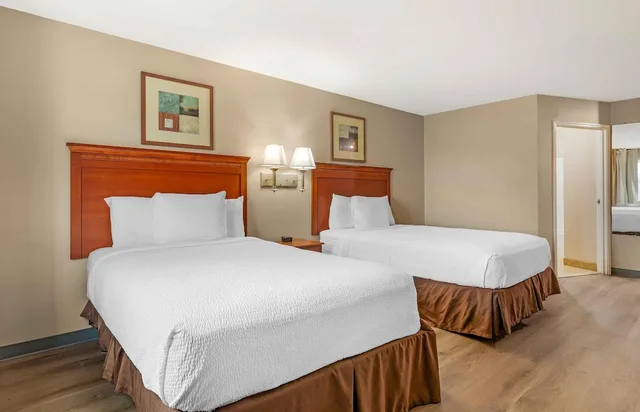 استوديو بسريرين مزدوجين، CANDLEWOOD SUITES BARTLESVILLE EAST 4/8
