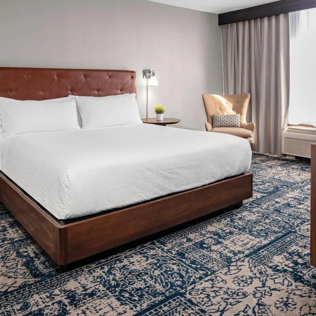 غرفة بسرير كينج، Four Points By Sheraton Memphis East 9/12