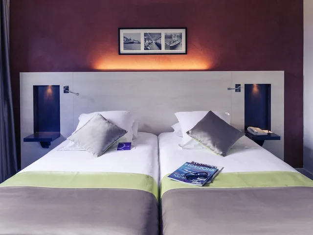 غرفة قياسية بسريرين مزدوجين، Mercure Maurepas Saint Quentin 3/7