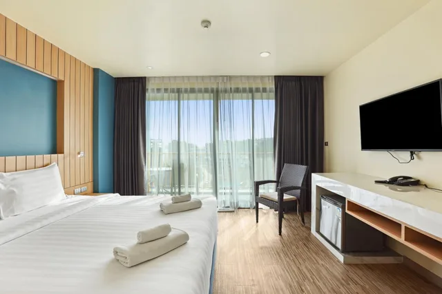 غرفة غراند سوبيريور بسرير مزدوج، Dome Kata Resort 1/10