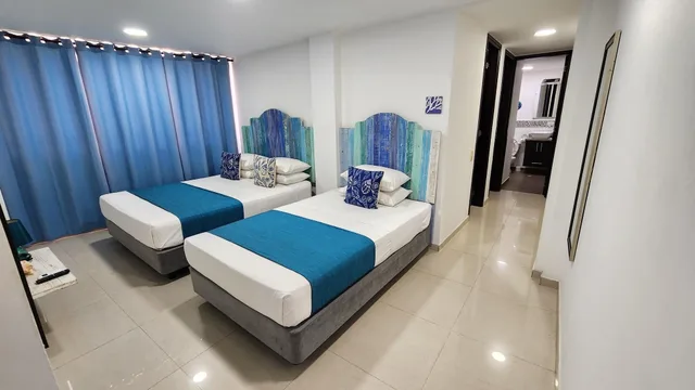 2 Bedrooms, Supreme, Suite، White Coral Apartasuites 2/8