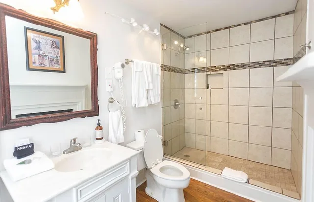 Old Quarter, Queen Bed، Anchuca Historic Mansion & Inn 5/8