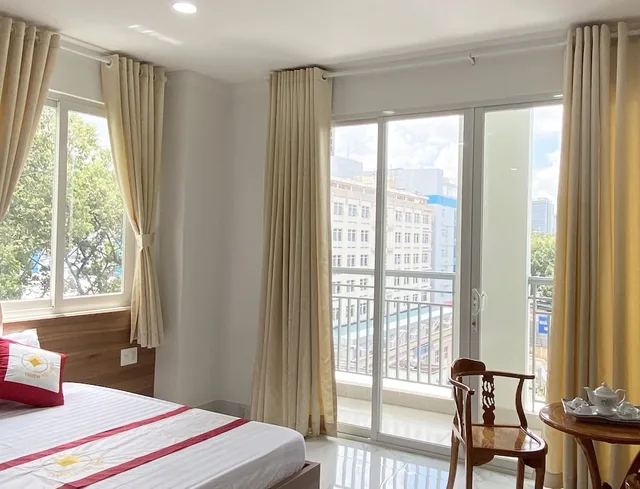 شقة سكنية رئاسية بسريرين كينج بإطلالة على المدينة بحوض استحمام، Thien Tai Hotel 2/3