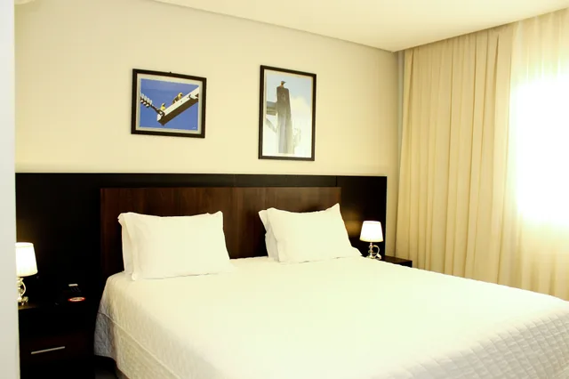 شقة ديلوكس بسرير كينج، BLUE HILL HOTEL 1/3