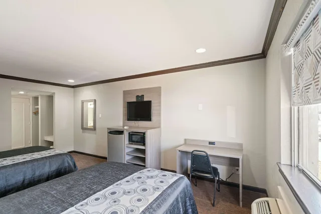 غرفة بسريرين مزدوجين لذوي الإعاقة، Americas Best Value Inn Brenham 3/6