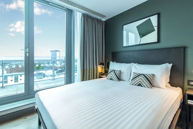 Premium, Suite, Double Bed, with View, Residence Inn by Marriott London Kensington 1/5