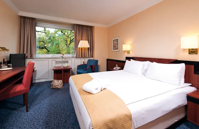 غرفة سوبيريور بسرير مزدوج، Leonardo Hotel Frankfurt City South 1/10