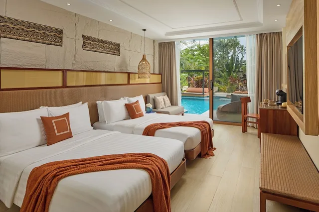 Ocean Wing Pool Access, Princesa Garden Island Resort and Spa 1/5