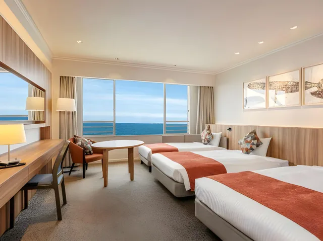 Semi Room, Ocean, Deluxe, Triple, 3 Semi Double Beds, Hotel New Akao 2/3