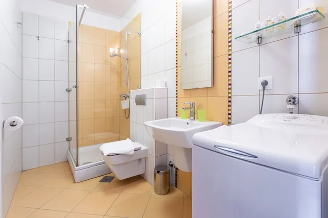 2 Bedrooms, Apartment, Queen and Twin Beds, VILA KETI 9/10