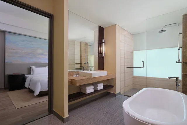 غرفة بريميوم بسريرين مزدوجين بشرفة، The Westin Resort Nusa Dua Bali 8/10