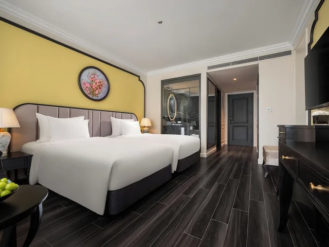 غرفة ديلوكس بسريرين منفصلين بإطلالة على المدينة، T Boutique Hotel 1/3
