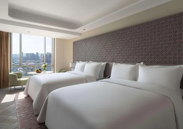 جناح رئاسي، Conrad Urumqi 2/4