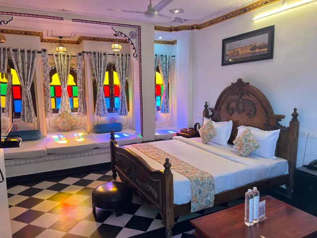 Maharaja, King Bed، HOTEL PANORAMA GUESTHOUSE 1/1