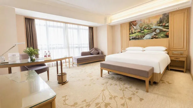 غرفة ديلوكس بسرير كينج بإطلالة، Vienna Hotel (Chongqing Yuanjiagang Metro Station) 2/2