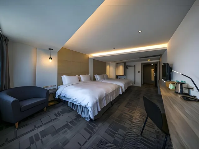 غرفة ديلوكس رباعية بإطلالة على المرفأ، Watermark Hotel-The Harbour 1/1