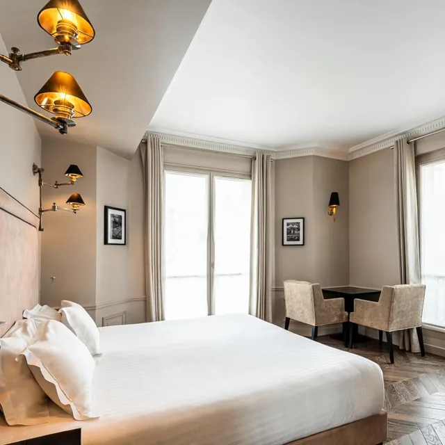 غرفة ديلوكس بسرير مزدوج أو سريرين منفصلين بشرفة، Perreyve Hotel 2/9