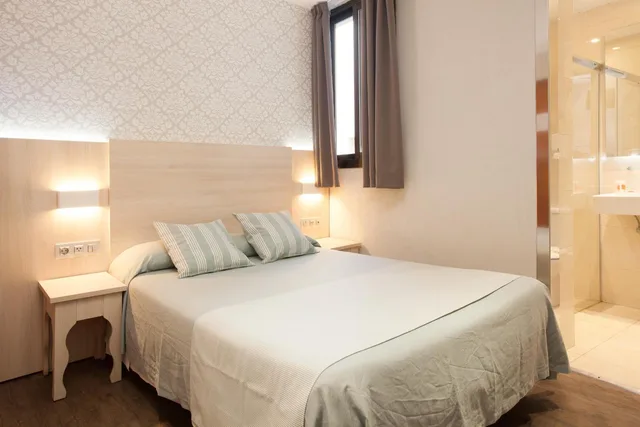 غرفة بسرير مزدوج، Hostal Fernando 1/5