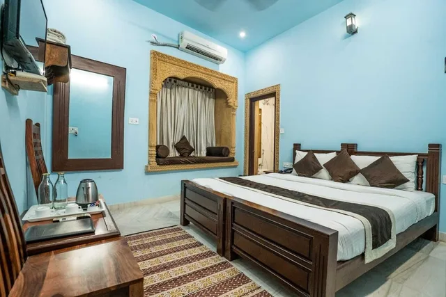 غرفة قياسية بسرير كينج، Royal Villa Jaisalmer 7/10