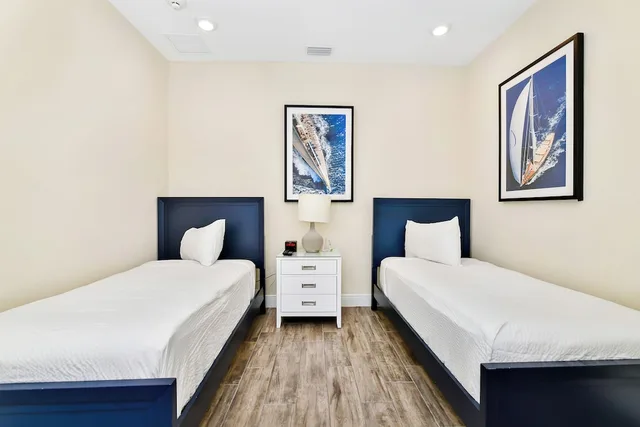 كوخ إليت بسريرين كينج وسريرين كوين بـ6 غرف نوم، Margaritaville Cottages Orlando with H2O Waterpark by Rentyl 1/6