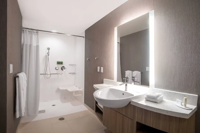 جناح بسريرين كوين مع سرير سحّاب إضافي لذوي الإعاقة، SpringHill Suites by Marriott Denver Parker 2/3