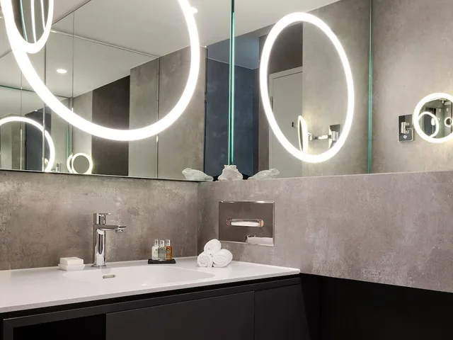 غرفة مريحة بسرير كوين، KPM Hotel and Residences 5/5