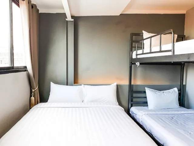 استوديو عائلي بسرير مزدوج وسرير بطابقين، Lux Rooms Night Bazaar 1/4