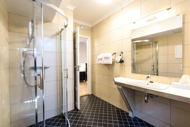 Room, Queen Bed, Best Western Plus Hotel Bakeriet 6/7