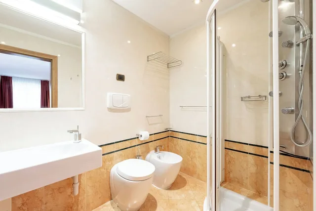 غرفة كلاسيكية بسريرين منفصلين، Schloss Hotel & Club Dolomiti 4/5