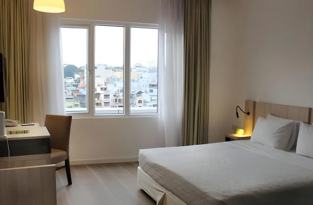 Premier, Deluxe, Single Bed, Liberty Hotel Saigon Greenview 1/2
