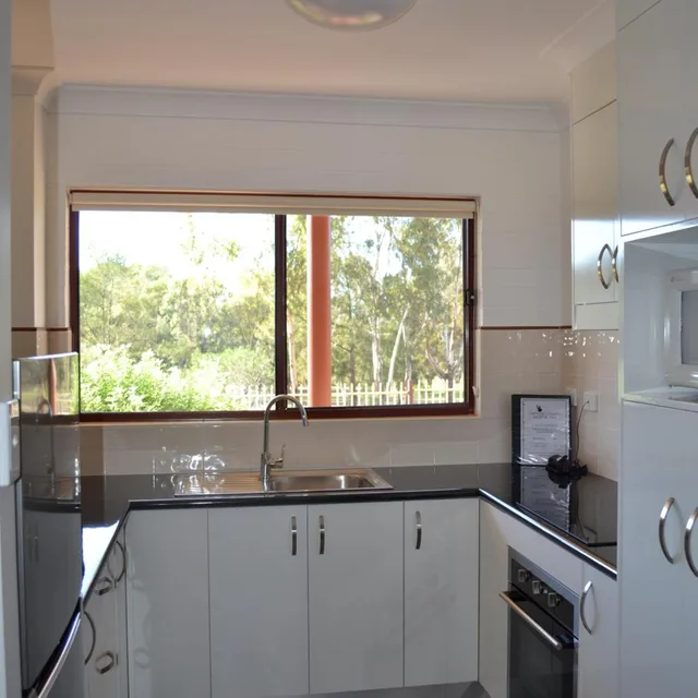 Spa, Apartment, Cattlemans Country Motor Inn & Serviced Apartments 5/5