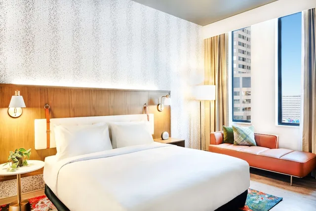 غرفة أساسية مفردة بسرير كينج لذوي الإعاقة، Hyatt Centric Downtown Denver 1/5