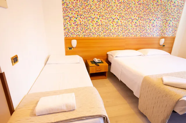 غرفة عائلية بأربعة أسرّة، Scheppers Hotel 3/10