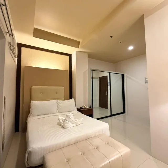 غرفة ديلوكس بسرير مزدوج بشرفة، Sierra Hotel 5/10