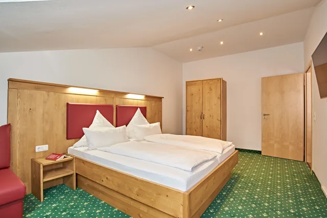 غرفة قياسية بسرير كينج، Hotel Grunberger 1/4