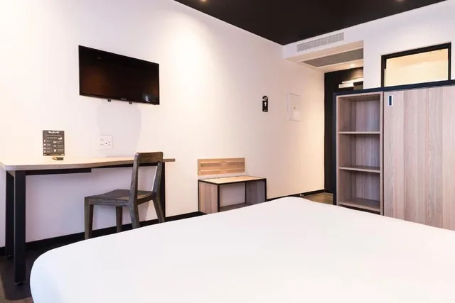 غرفة قياسية بسرير كوين، ONOMO Hotel Maputo 3/4