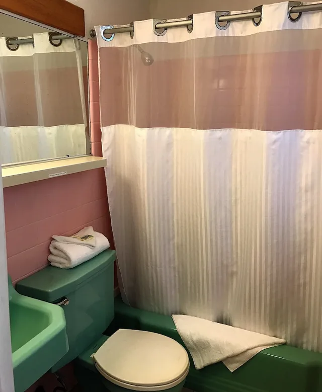 غرفة قياسية بسريرين مزدوجين، Tangiers Motel 3/3
