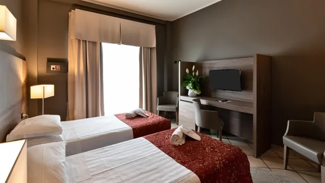 غرفة بسرير كينج، Hotel Sunflower 2/10