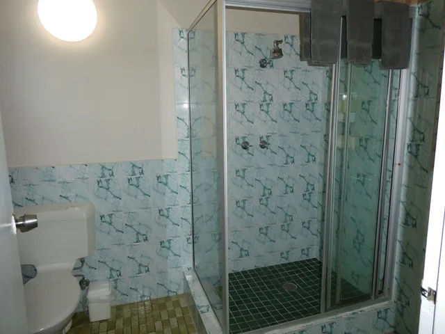 شقة عائلية بسرير كوين وسريرين فرديين، Motel Wellington 3/6