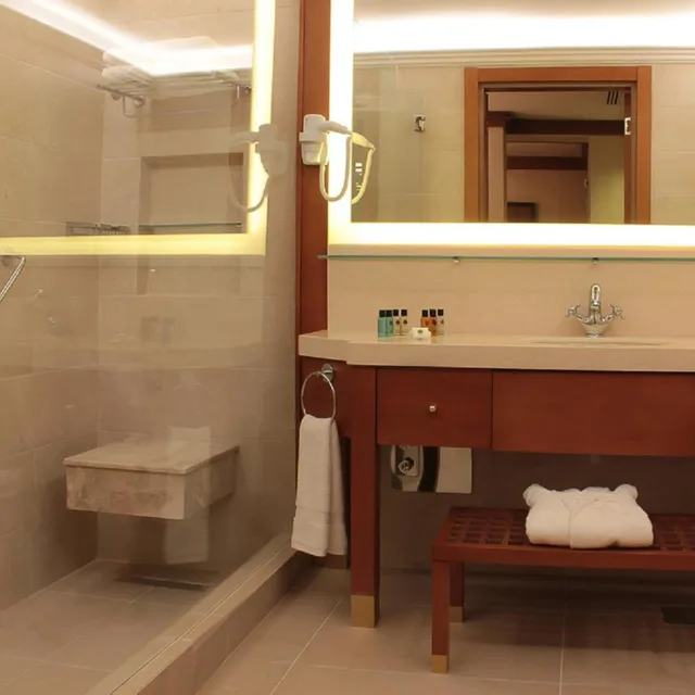 جناح تنفيذي، Thousand Nights Hotel Amman 5/5