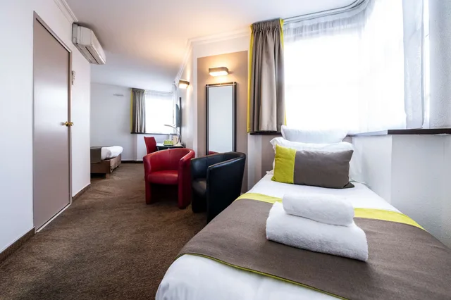 غرفة قياسية بسريرين منفصلين، Four Points by Sheraton Reims Cathedrale 6/10