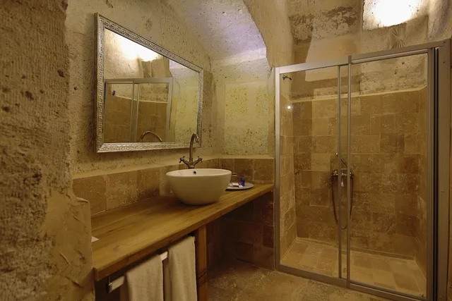 Stone Arch, Standard, Double Bed, Sakli Konak Cappadocia 5/7