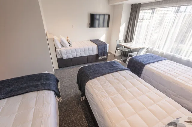 غرفة كلاسيكية رباعية بأربعة أسرّة بحمام مشترك، Hotel Give 3/10
