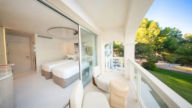 غرفة سوبيريور بسريرين منفصلين، Destino Five Ibiza -5-Star Grand Luxe Resort 2/5