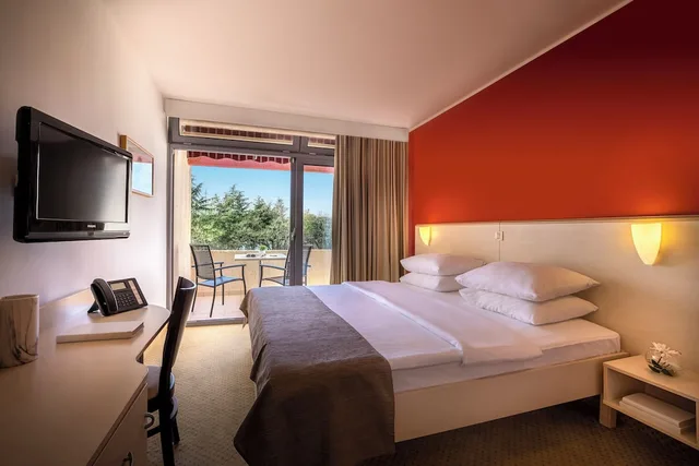 Room, Queen Bed, Sea Side، Rubin Sunny Hotel 1/3