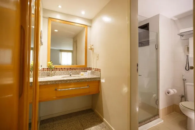 Deluxe, Double Bed, Side View, Blue Tree Towers Fortaleza Beira Mar 3/5