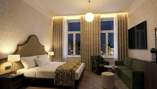 جناح جونيور، Thon Hotel Vasa 2/10