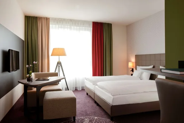 غرفة كومفورت بسريرين منفصلين، Steigenberger Parkhotel Braunschweig 1/6
