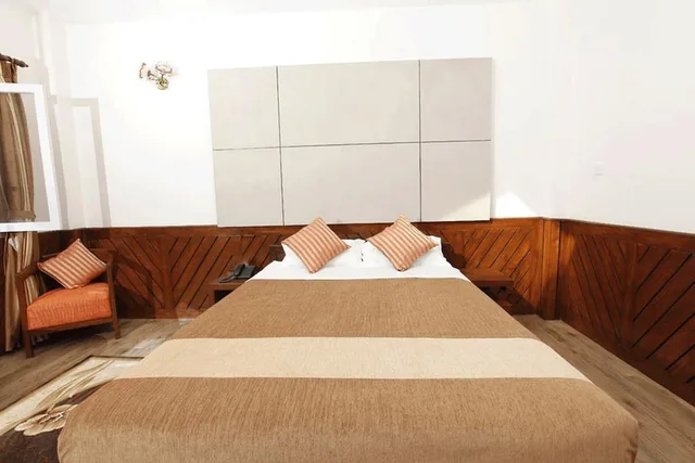 غرفة ديلوكس بسريرين منفصلين بغرفة نوم واحدة، Serene Resort 1/1