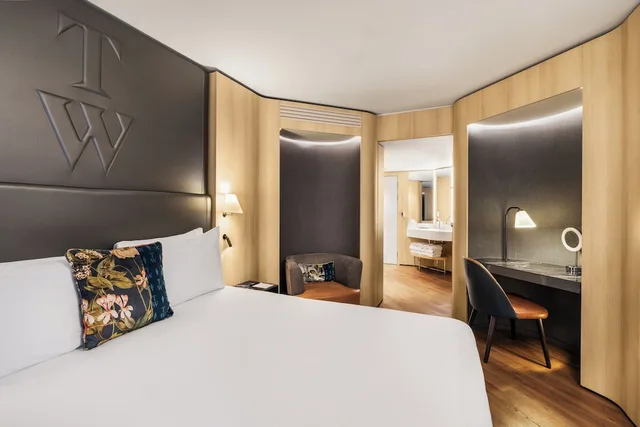 جناح جونيور عائلي بسرير كينج وسرير مزدوج، Hotel Riu Plaza London The Westminster 1/6